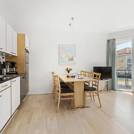 Sopark Lejl, 13 Apartment *