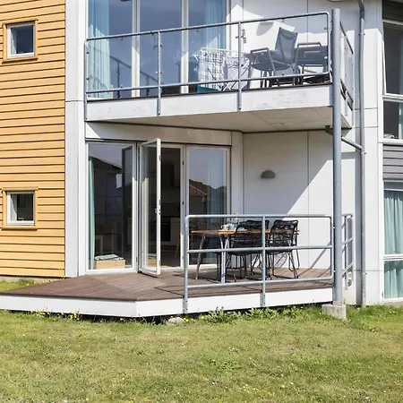 Sopark Lejl, 13 Apartment Gudhjem